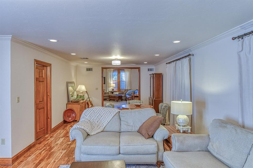 1016 W Kansas Avenue Property Photo 26