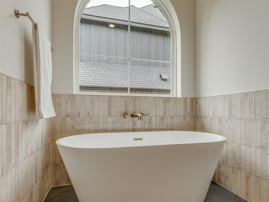 3924 Shady Hill Trail Property Photo 26