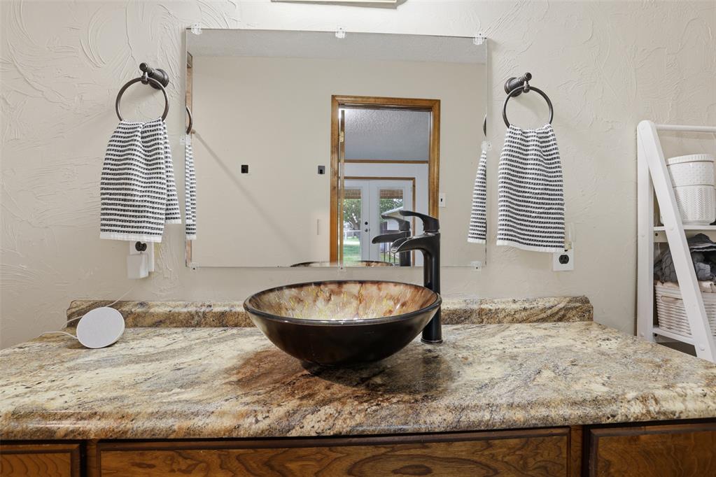 35345 Ew 1240 Road Property Photo 16