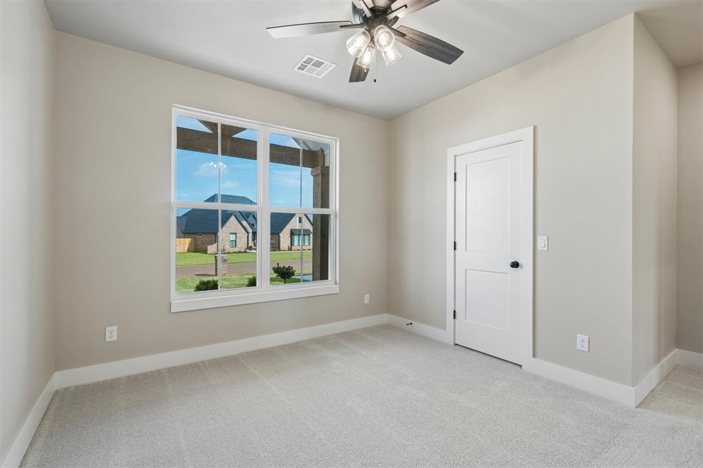 6900 Lake View Court Property Photo 32