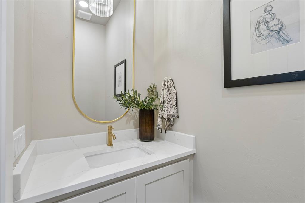 6900 Lake View Court Property Photo 41