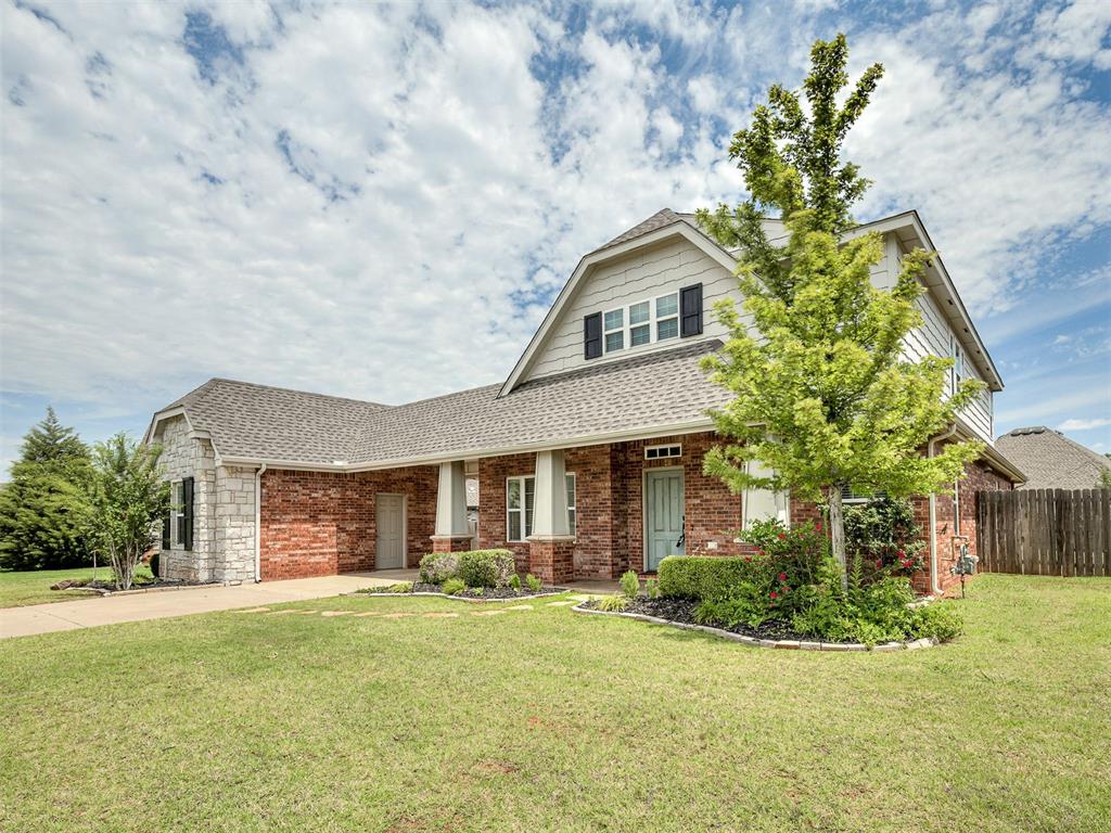 16328 Dustin Lane Property Photo 2
