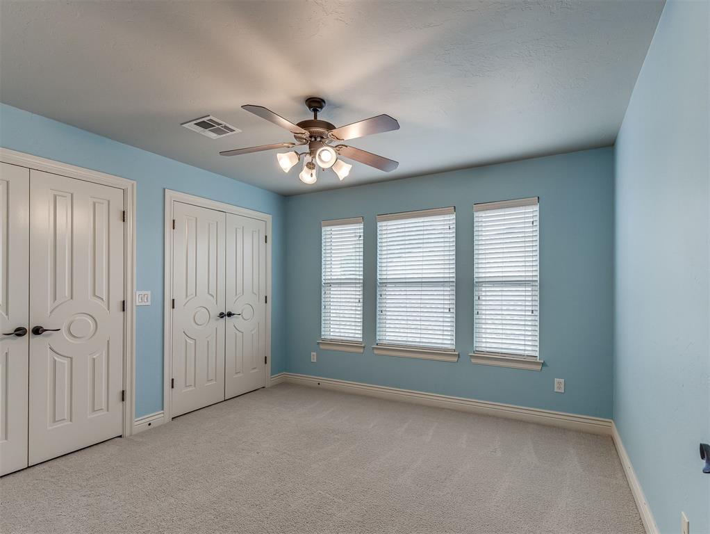 16328 Dustin Lane Property Photo 33