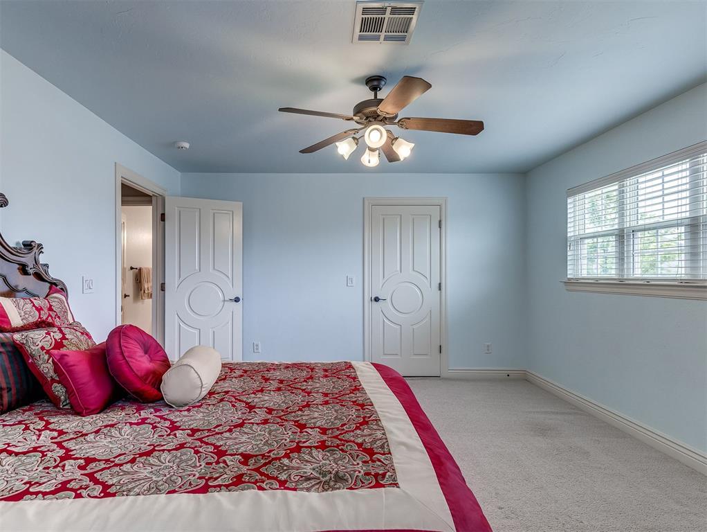 16328 Dustin Lane Property Photo 36