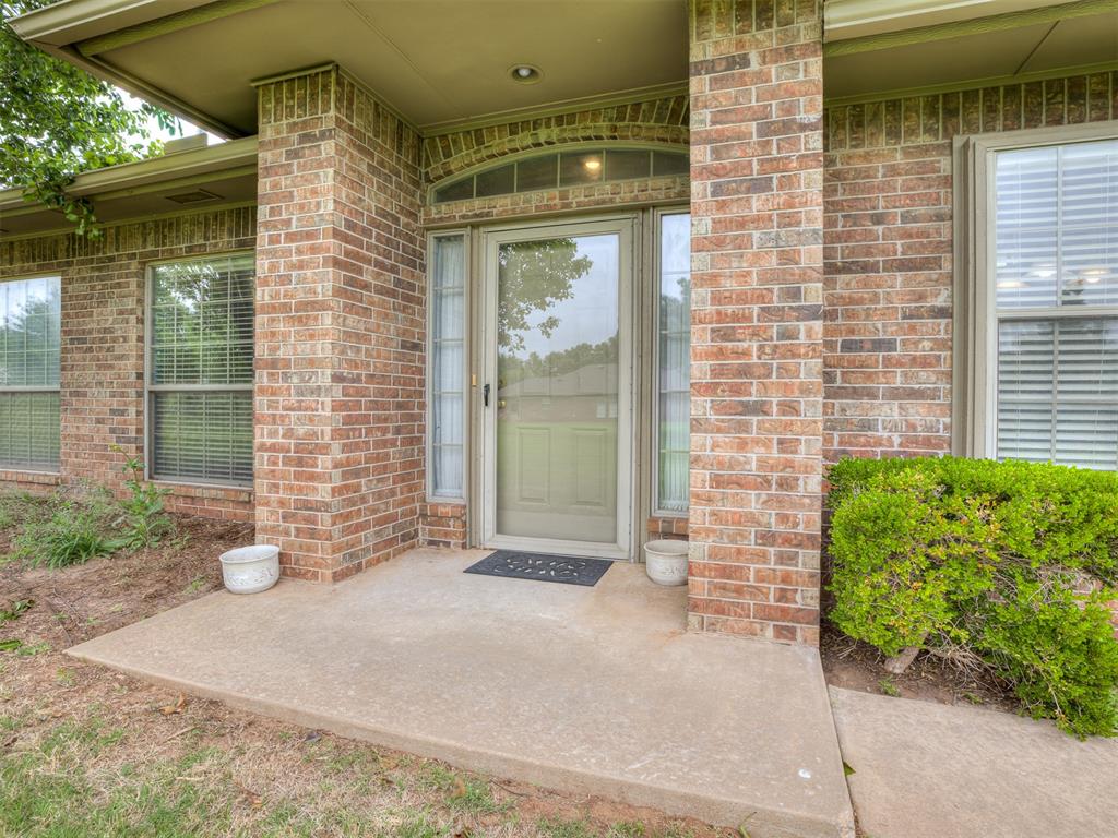 1813 Nw 161st Place Property Photo 5