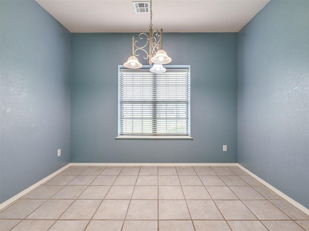 1813 Nw 161st Place Property Photo 12