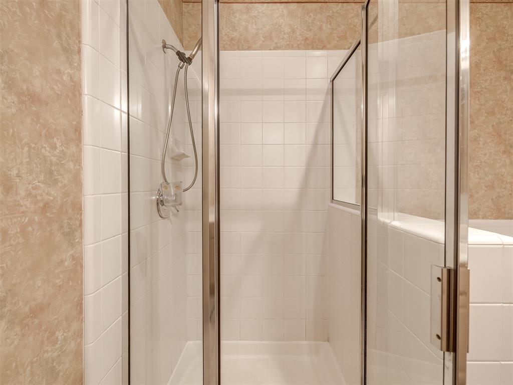 1813 Nw 161st Place Property Photo 26