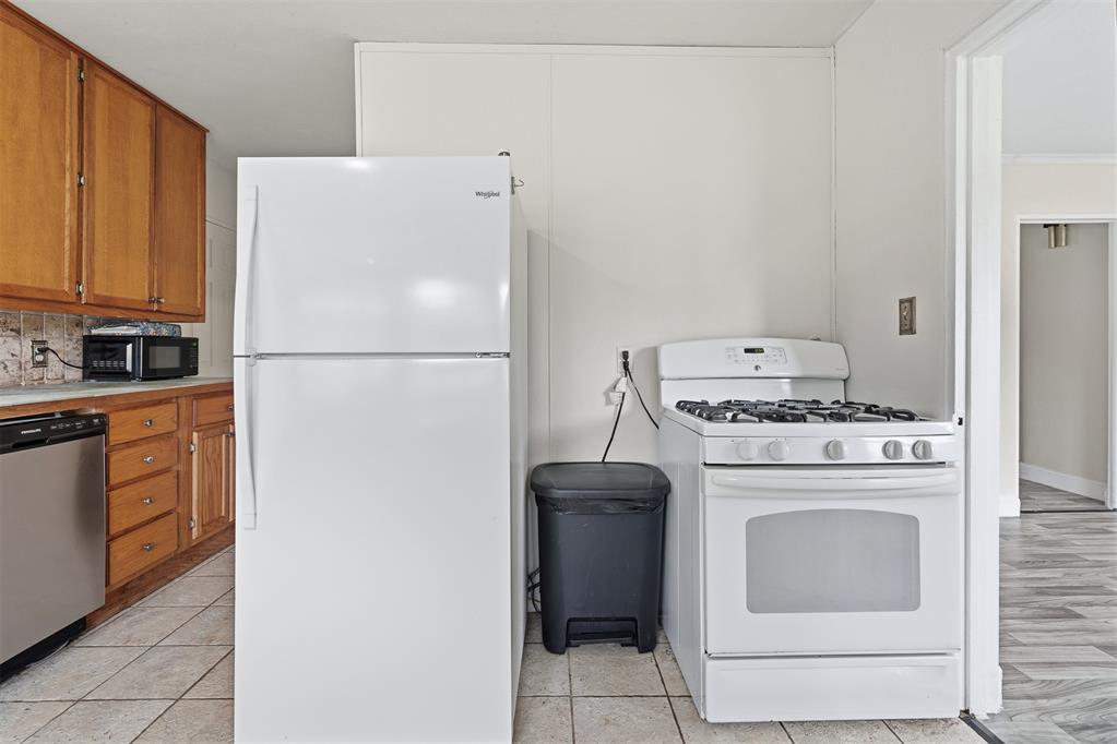 104 Miller Drive Property Photo 8