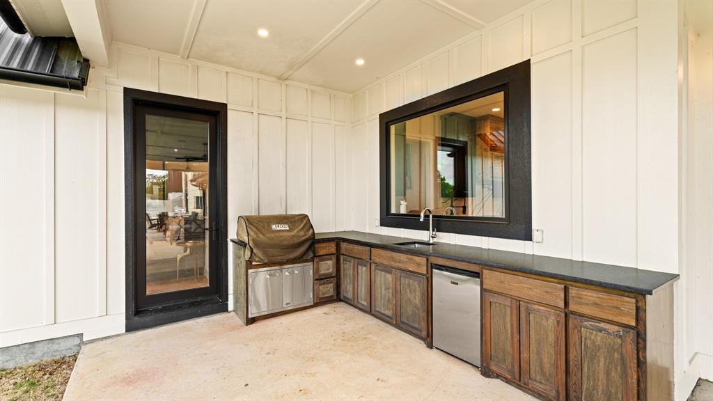 754 Pebble Ridge Arcade Property Photo 48
