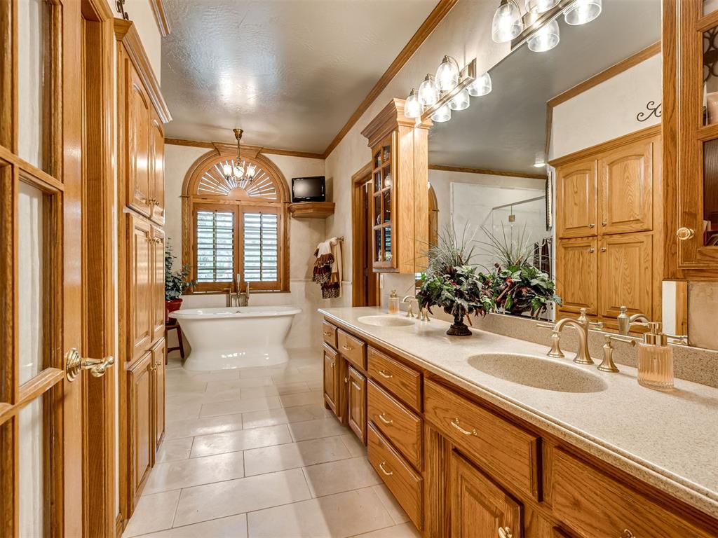 4486 Old Highway 62 Property Photo 10