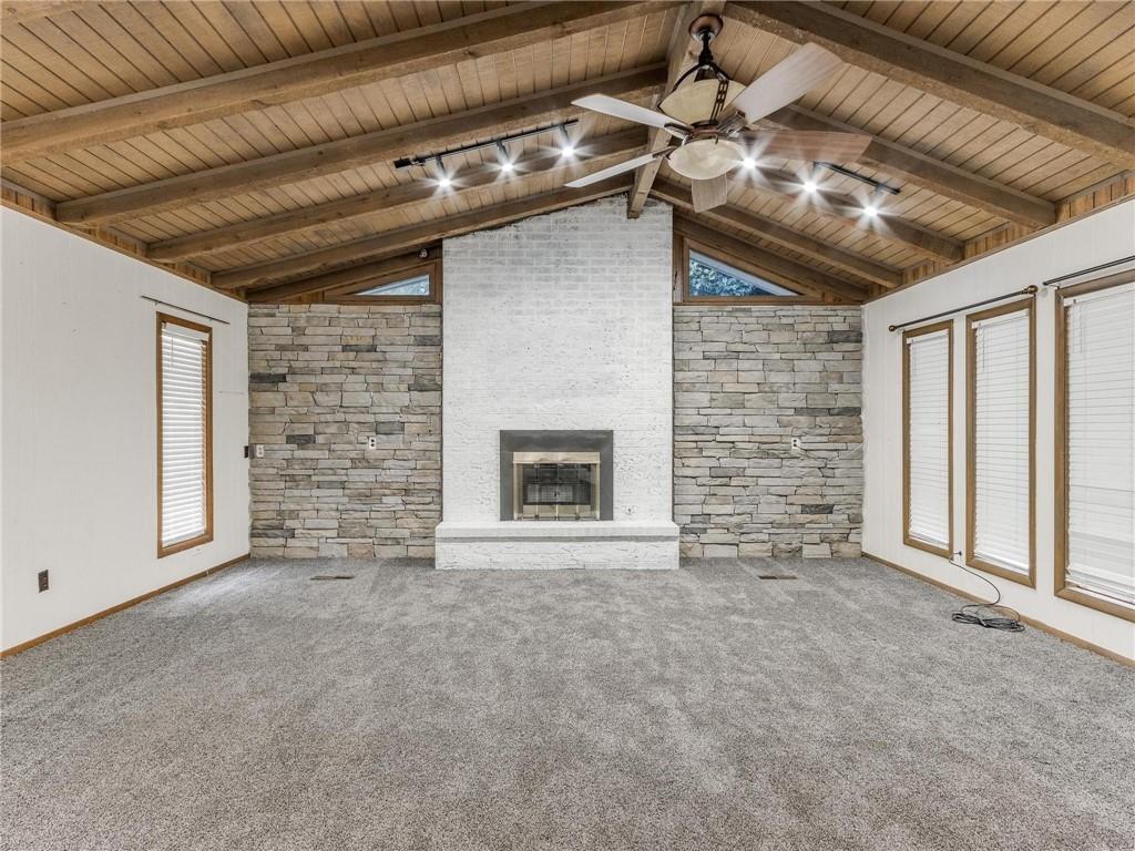 108 Saint Charles Place Property Photo 25