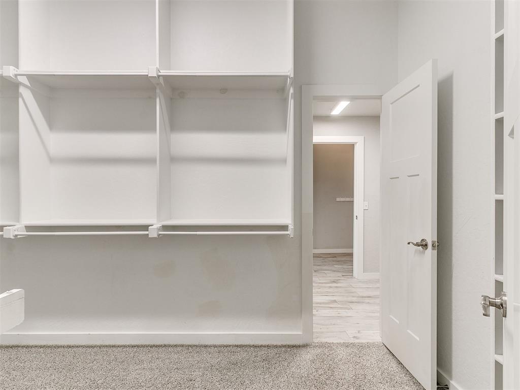 6713 Nw 149th Street Property Photo 46