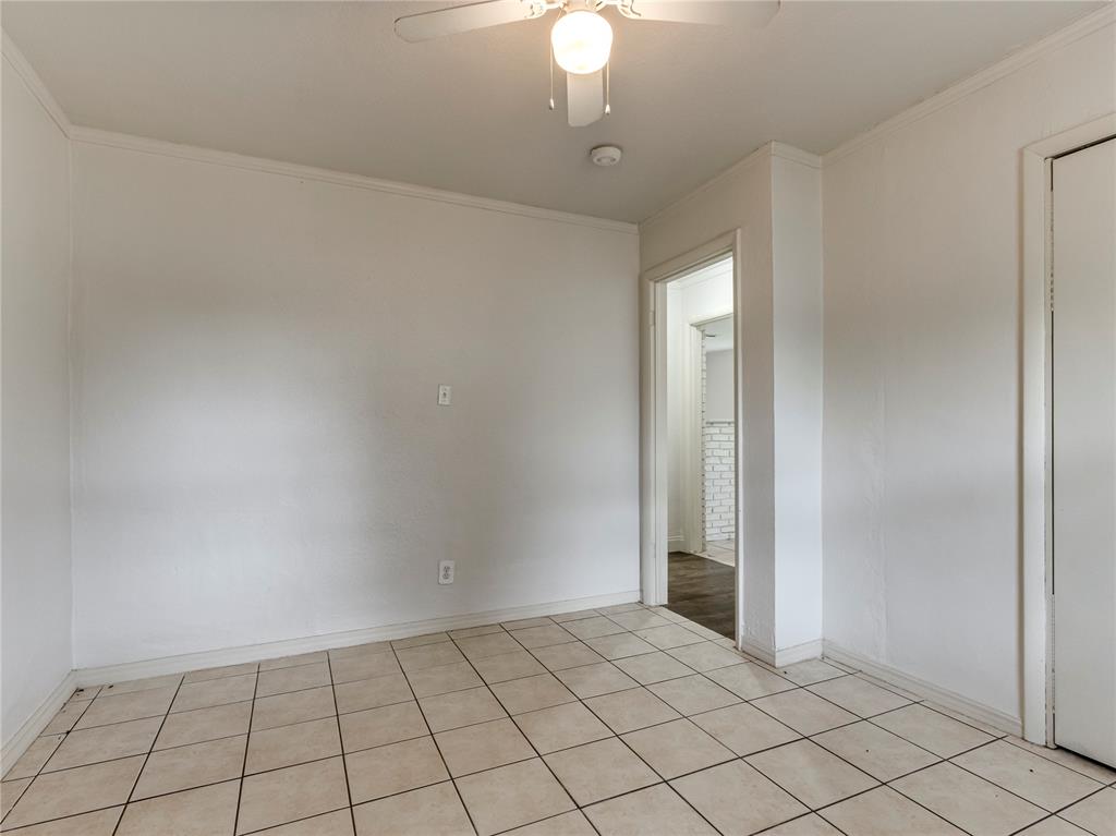 230 E Jacobs Drive Property Photo 10