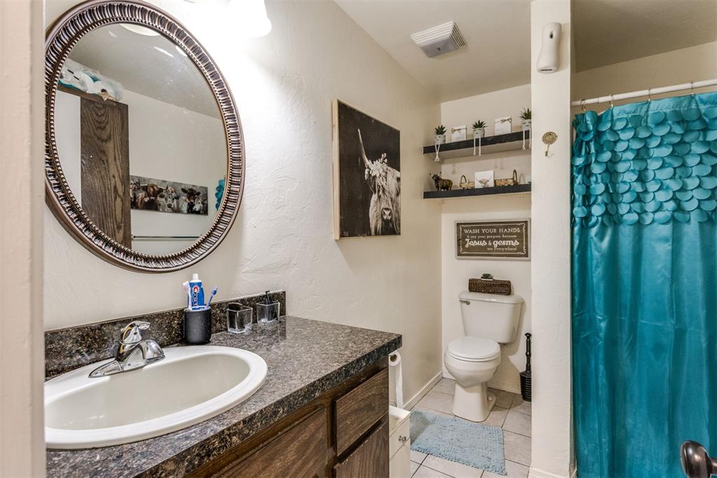 932 Hampton Circle Property Photo 24