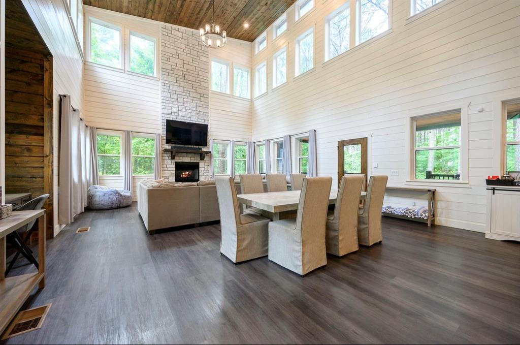268 Conifer Crossing Trail Property Photo 8
