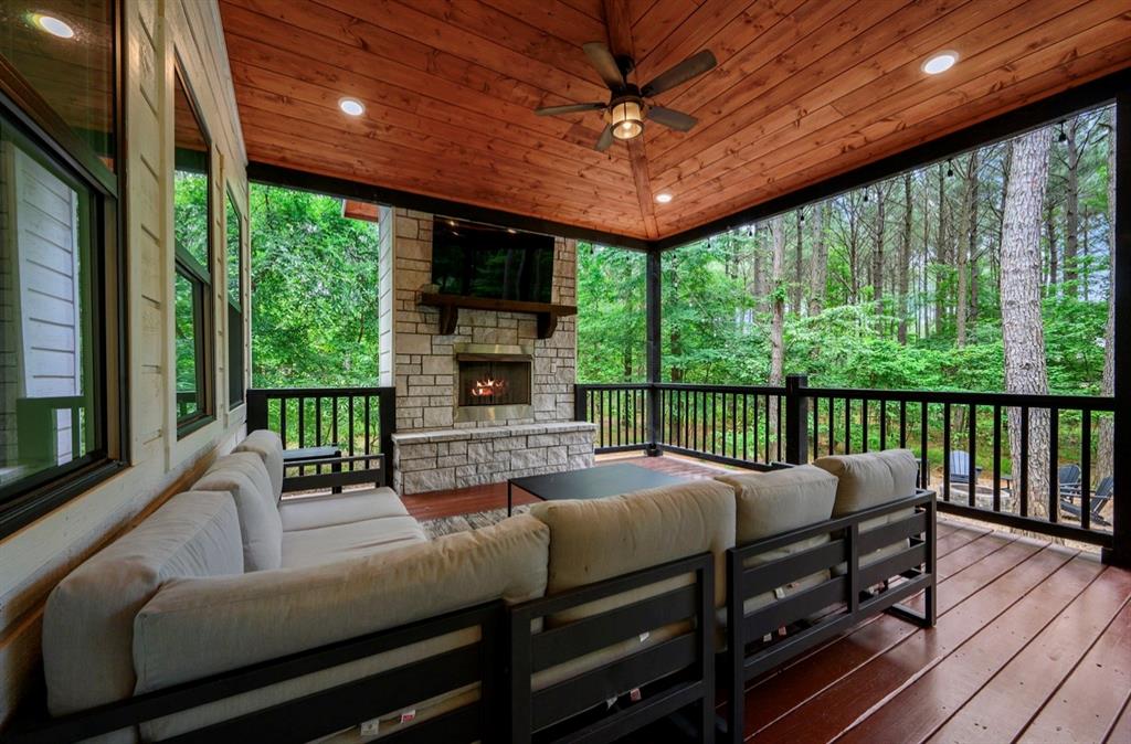 268 Conifer Crossing Trail Property Photo 37