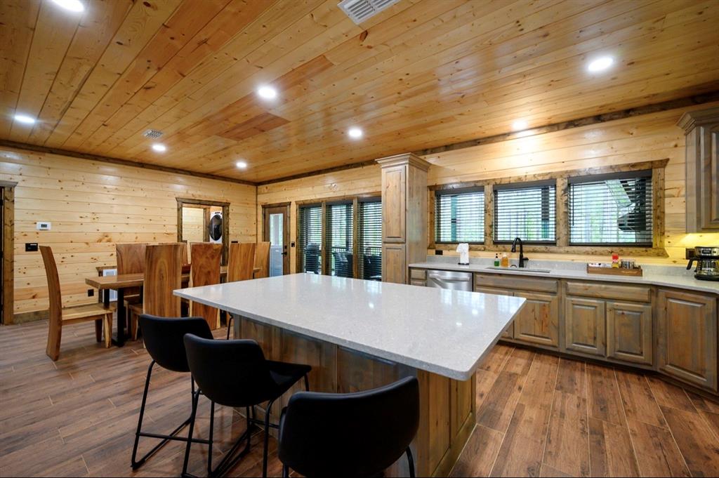 138 Lost Creek Trail Property Photo 10