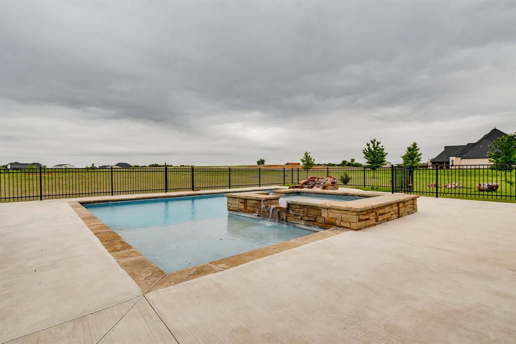 10901 Secretariat Drive Property Photo 33