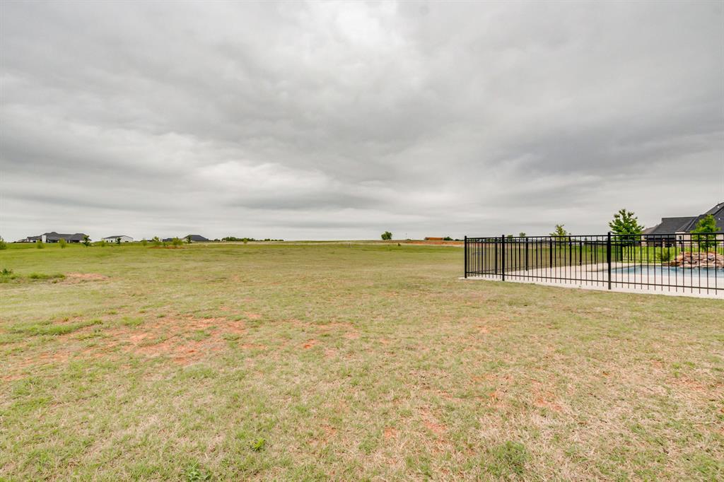 10901 Secretariat Drive Property Photo 37