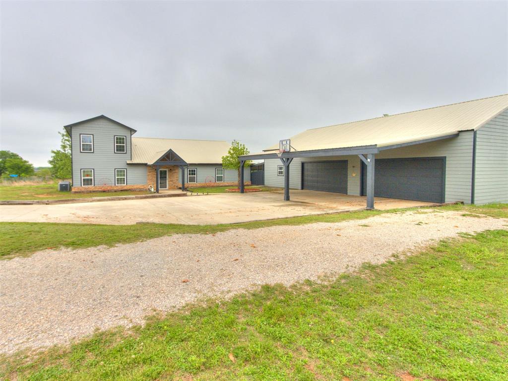 202 S Pottawatomie Road Property Photo 1