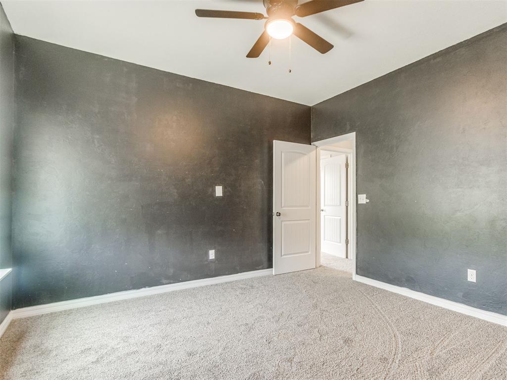 202 S Pottawatomie Road Property Photo 32