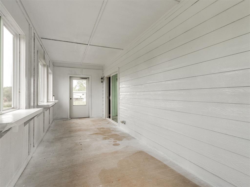 202 S Pottawatomie Road Property Photo 38