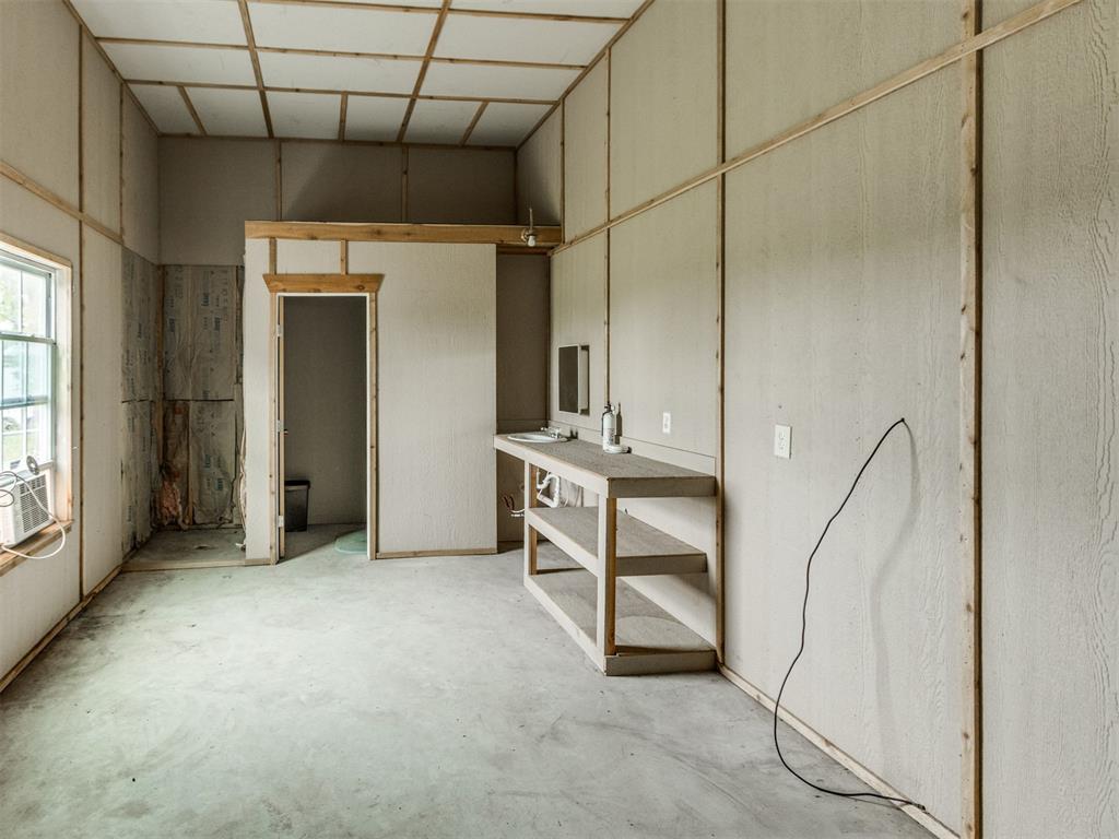 202 S Pottawatomie Road Property Photo 48