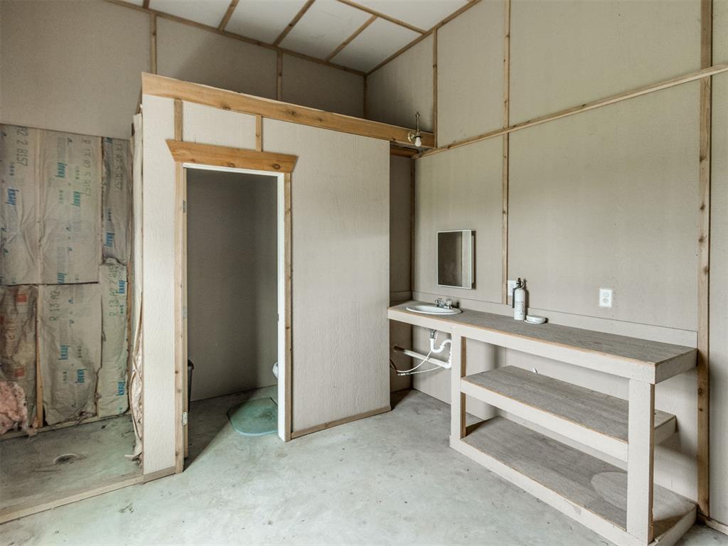202 S Pottawatomie Road Property Photo 49