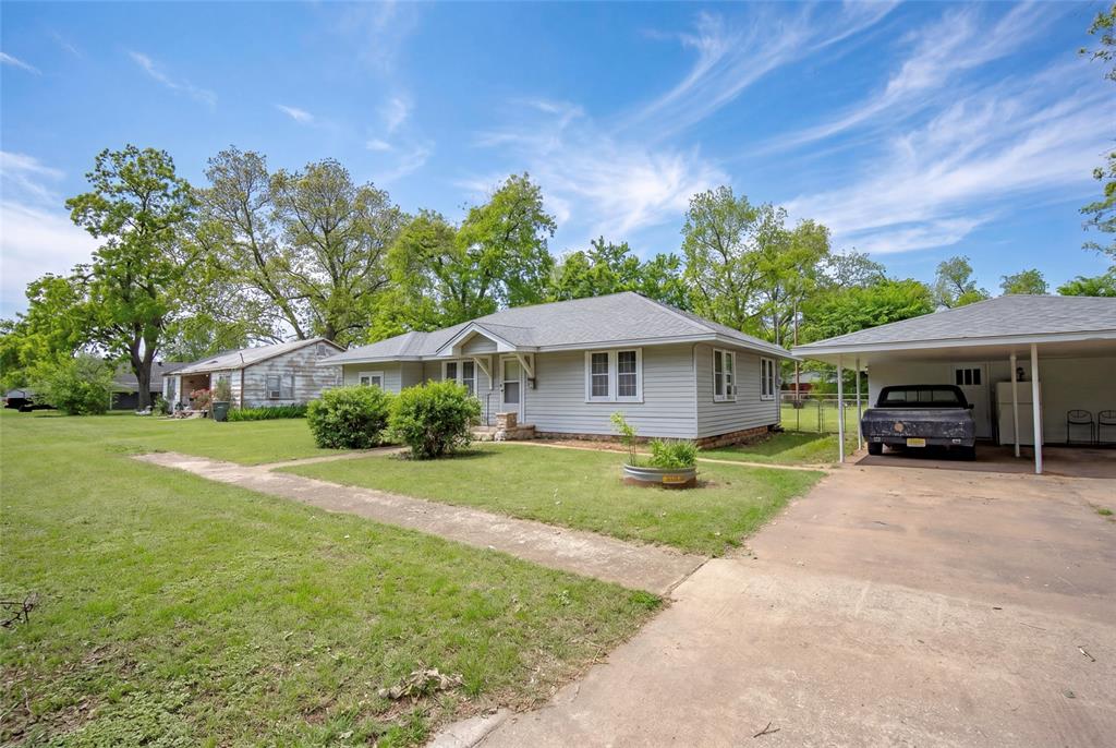 412 S Cherry Street Property Photo 4