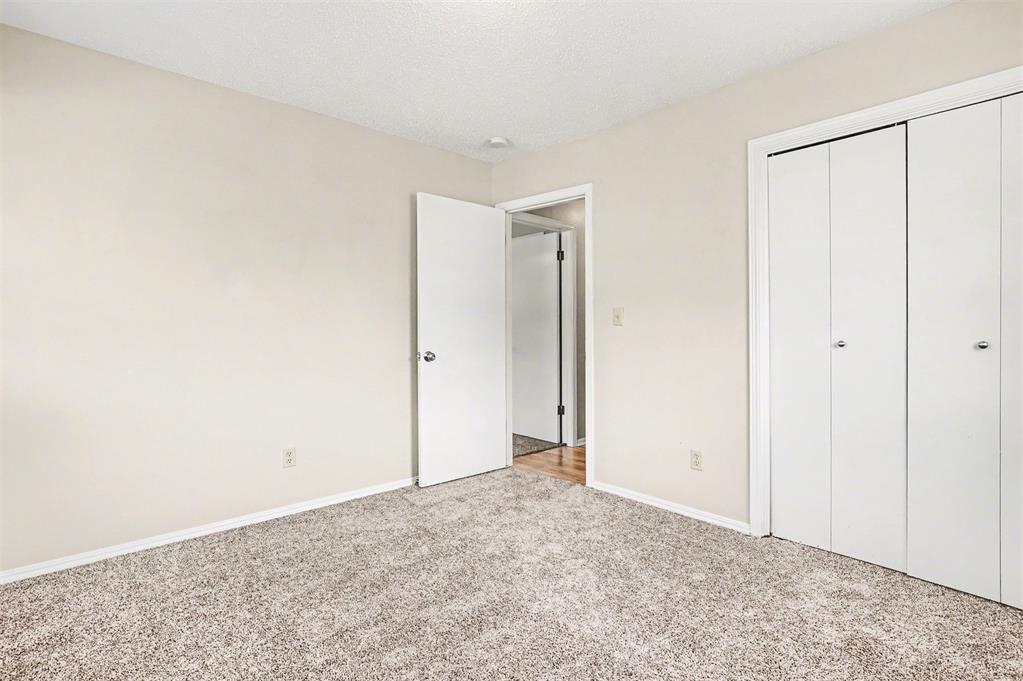 812 Rolling Meadows Boulevard Property Photo 13