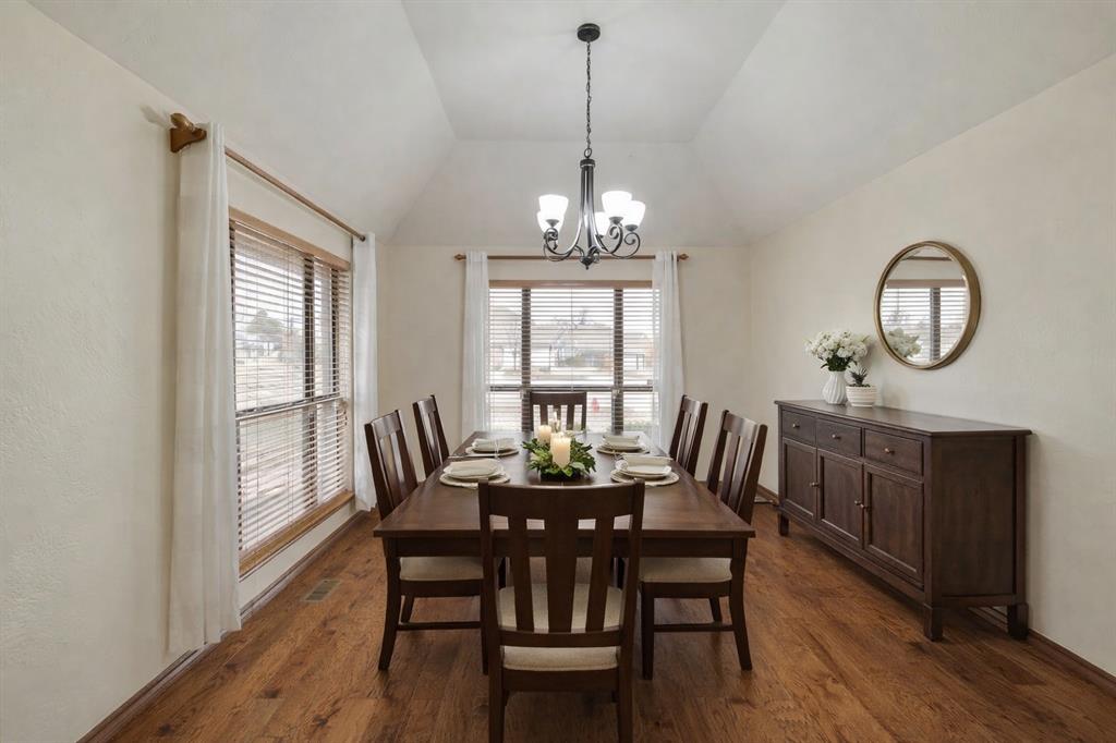 18016 San Mateo Court Property Photo 8