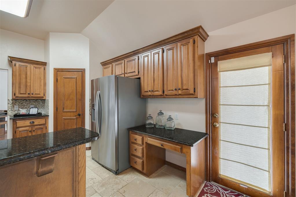18016 San Mateo Court Property Photo 18