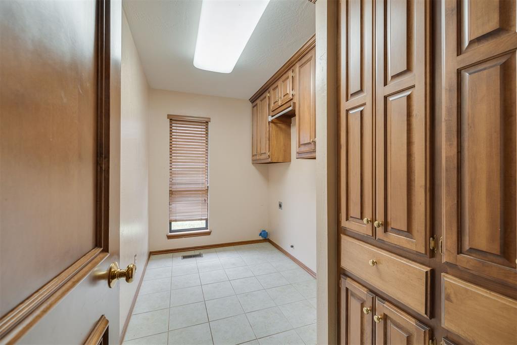 18016 San Mateo Court Property Photo 27