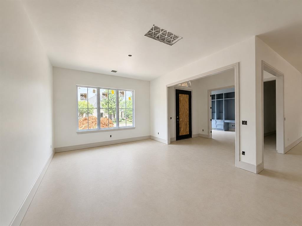 3024 Fountain Creek Drive Property Photo 11