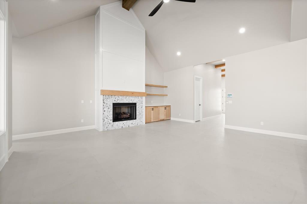 15432 Capri Lane Property Photo 10