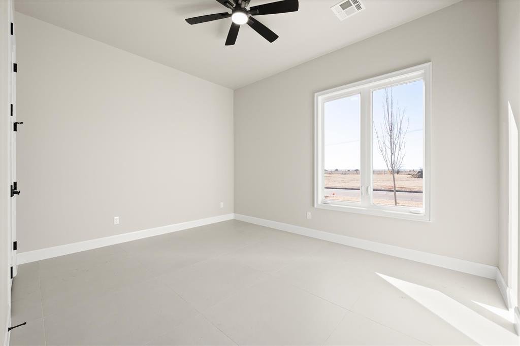 15432 Capri Lane Property Photo 32