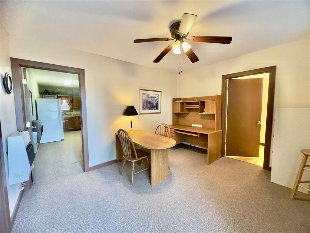 219 N Louis Tittle Avenue Property Photo 6