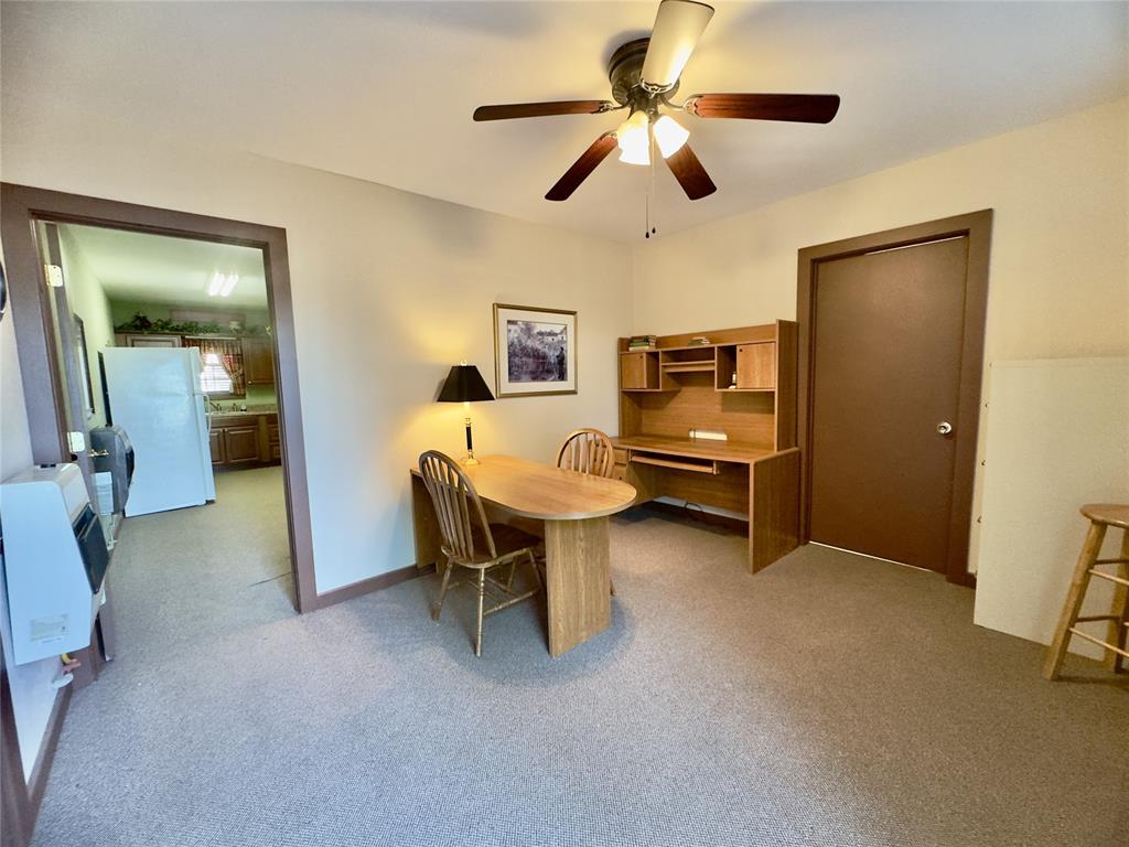 219 N Louis Tittle Avenue Property Photo 7