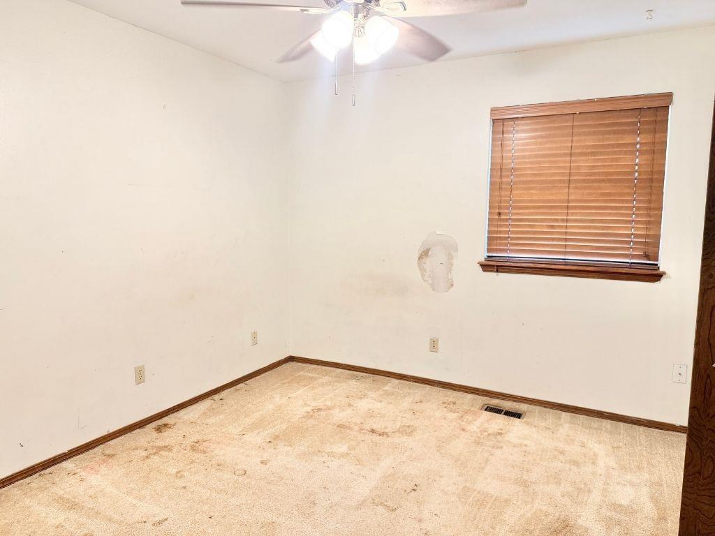 11532 Hastings Avenue Property Photo 6
