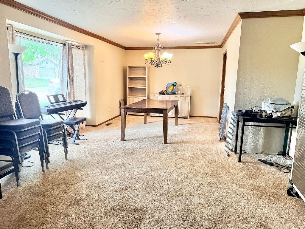 11532 Hastings Avenue Property Photo 9