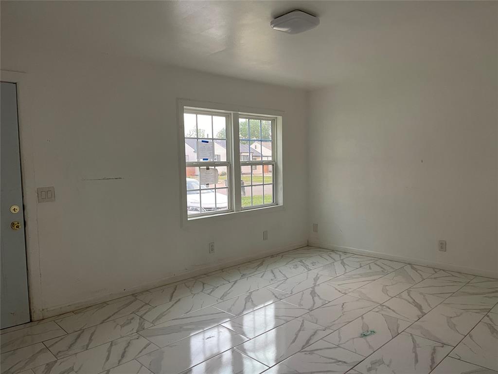 4721 Se 24th Street Property Photo 5