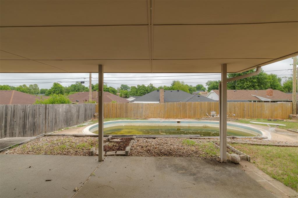 2904 Shadybrook Drive Property Photo 29