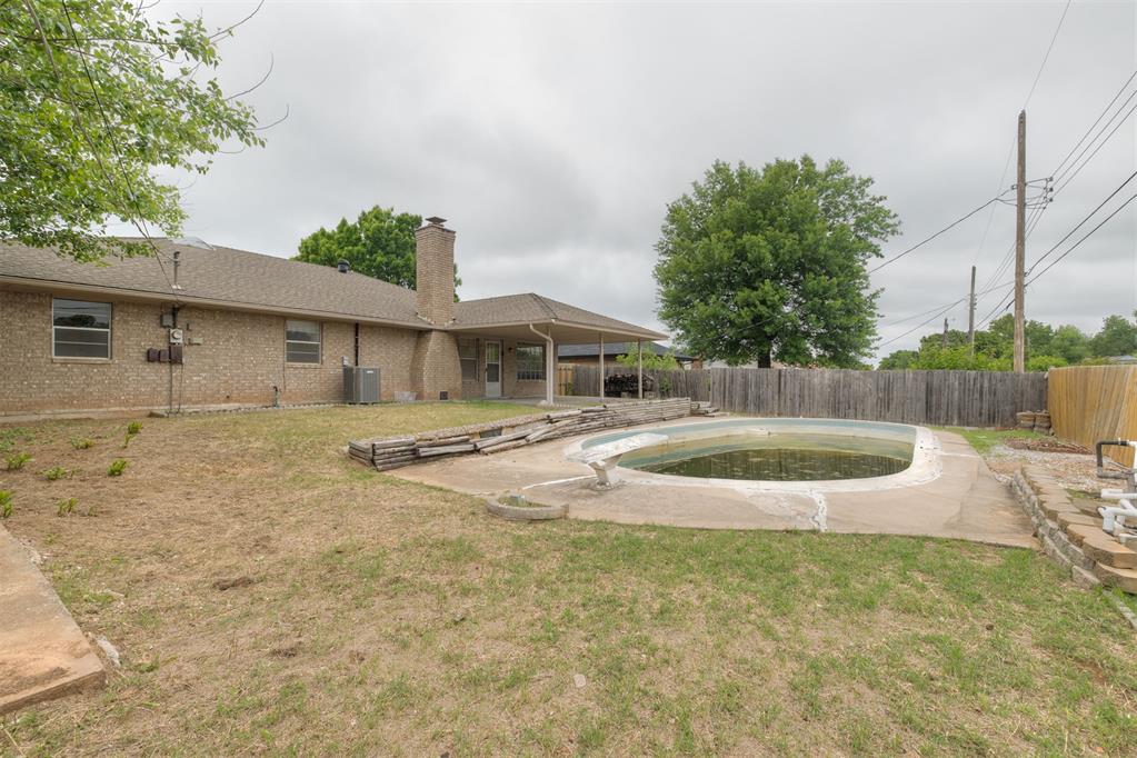 2904 Shadybrook Drive Property Photo 32
