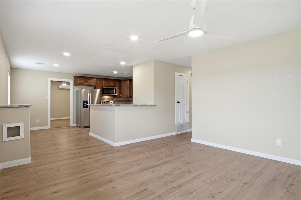4631 Sw J Avenue Property Photo 5