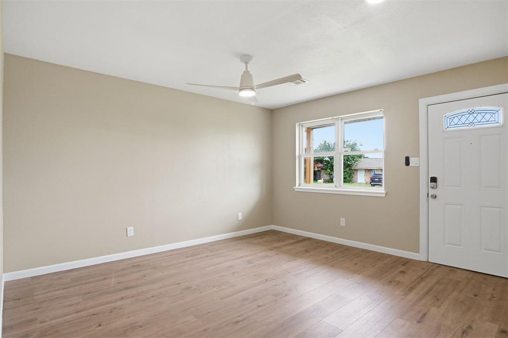 4631 Sw J Avenue Property Photo 6