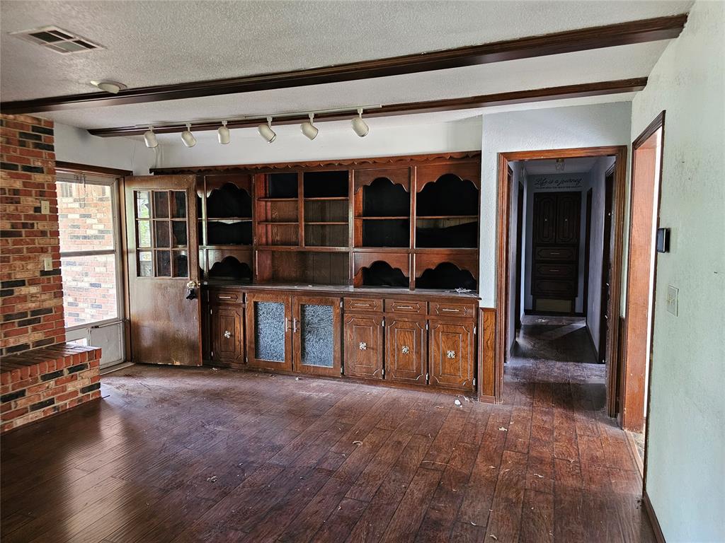 801 Bonnie Avenue Property Photo 8
