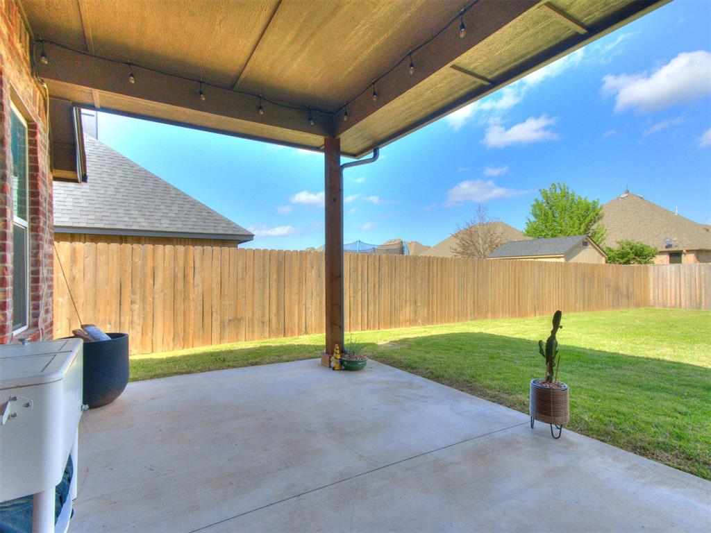 408 Tralee Lane Property Photo 42