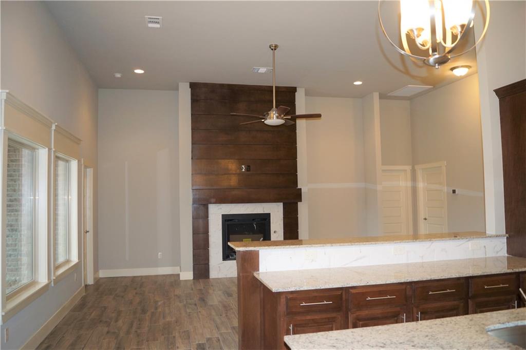 10825 Nw 95th Street Property Photo 8