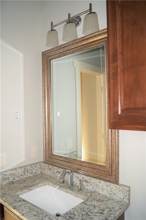 10825 Nw 95th Street Property Photo 9