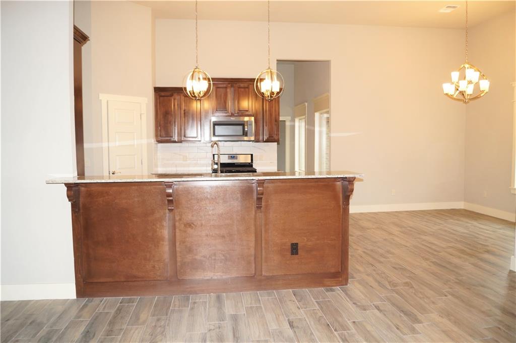 10825 Nw 95th Street Property Photo 13